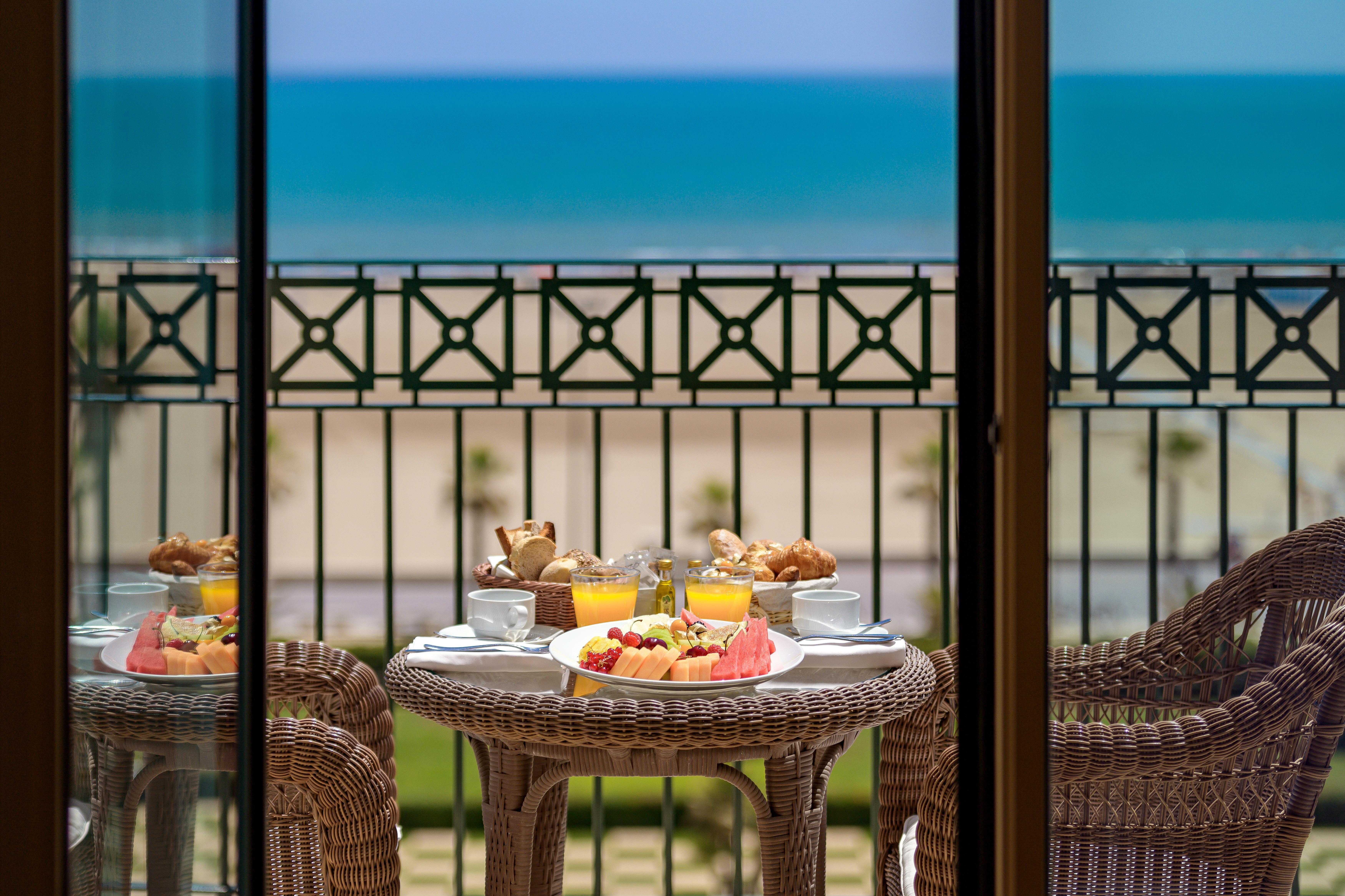 ホテル ラス アレナス バルネアリオ リゾート バレンシア エクステリア 写真 A balcony at the hotel